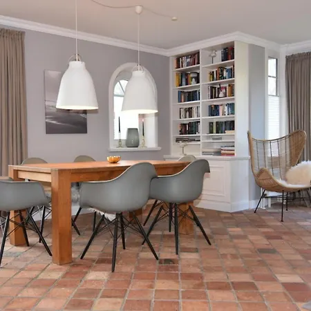 Vakantiehuis Lerchenweg 5b *