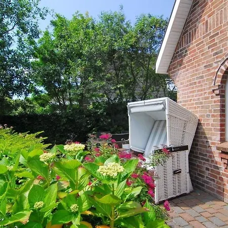 Vakantiehuis Lerchenweg 5b *